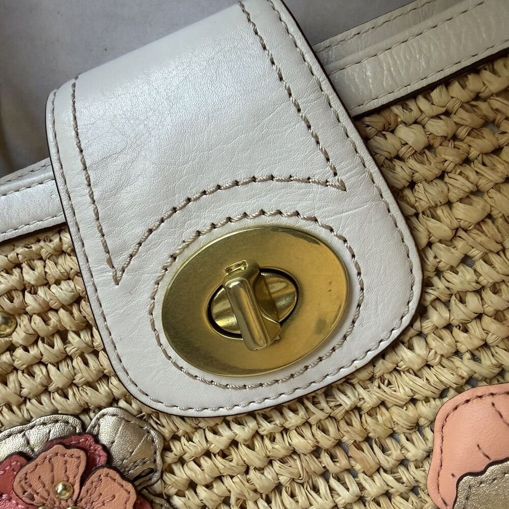 Coach Hampton Floral Applique Straw Weekend Coral White Tote Shoulder Bag 19347 - Picture 8 of 16